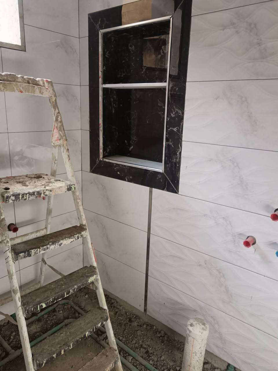 التزام ودقه في العمل مبيت موقع العمل ***********
