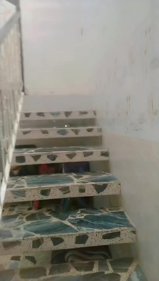 السلام عليكم
الدار للبيع
حي البساتين شارع احمد الوائلي
المساحه 100 متر
غرف نوم عدد 3
صحيات عدد 3 
استقبال حولي ومطبخ حار
بناء درجه اولئ مو بناء مقاول كامل المواصفات
مغاسل بواري سخان تانكي ماء
خدمات كامله


**إذا كنت صاحب هذا الإعلان وتريد حذفه لأي سبب، رجاءا أرسل رسالة إلى الدعم الفني**