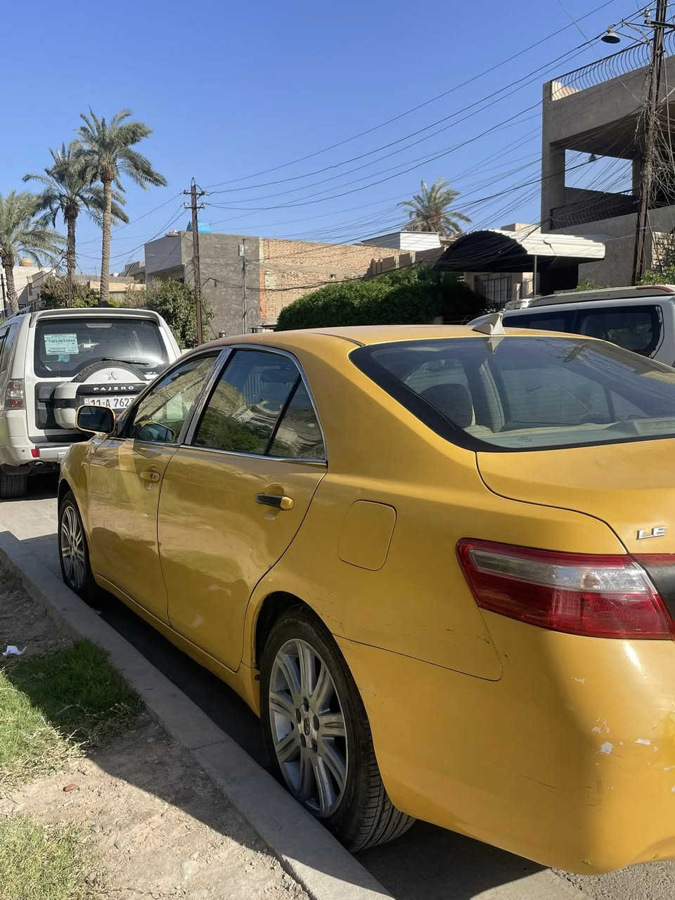 سلام عليكم عندي كامري للبيع او مراوس 2009 محرك و كير جدد تبريد خير من الله محرك اربع سلندر بيه منضومه غاز يعني انسه صرف البانزين تراي وين ميعجبك بيه منضومه زنون لايت تايرات جدد ضربته خشم البنيد فقط سياره جديده فقط يحتاجله صبغه سعر 72 وبيه مجال للطيبين رقمي للاستفسار ***********
