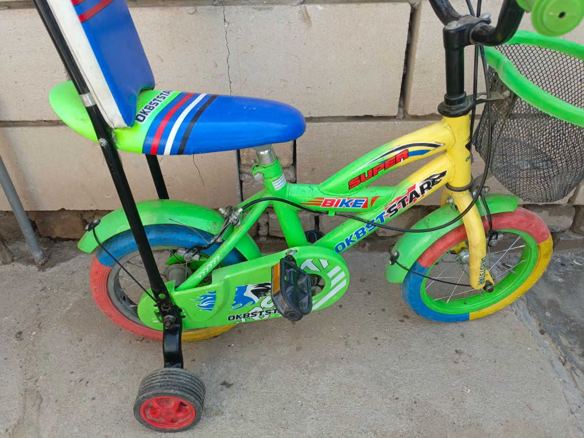 بايسكل حجم 12 نظيف وجاهز كل نقص مابيه اخو الجديد ب35 وبي مجال قليل لشراي مكاني الناصريه مركز ناصرية, ذي قار


**إذا كنت صاحب هذا الإعلان وتريد حذفه لأي سبب، رجاءا أرسل رسالة إلى الدعم الفني**