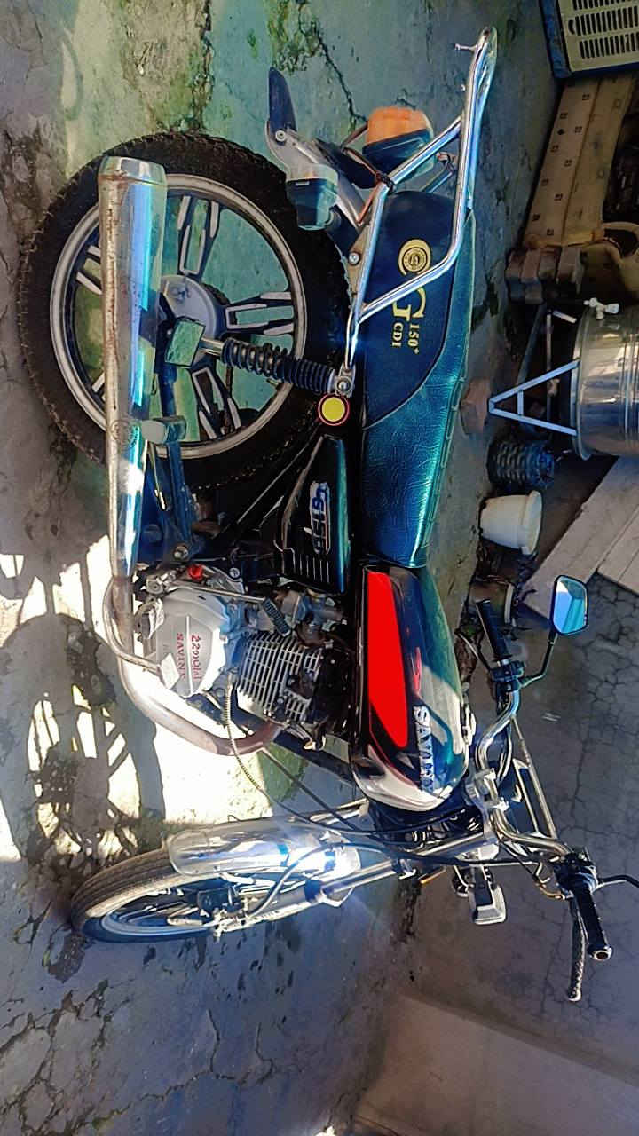 السلام عليكم سيفان موديل 23نضيف نكره سلف كله شغال محرك مامفتوح 425 ***********
