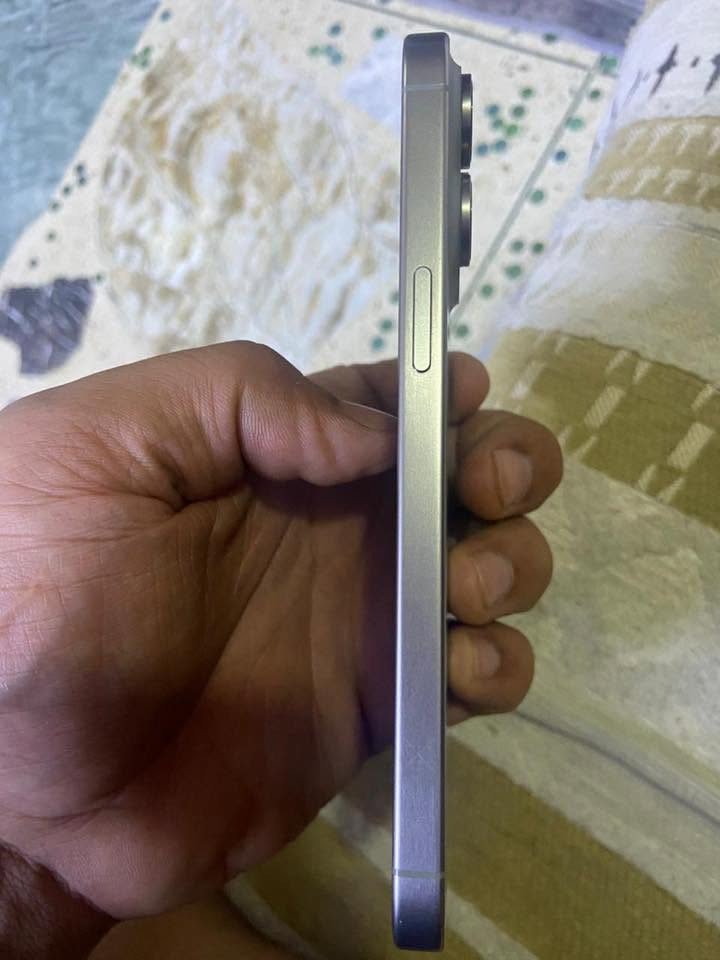 ً

سلام عليكم

15 برو ماكس 

شرق اوسط ضمان ماستر

بطاريه 85 

ذكره256

جهاز مكفول زلغ مابي 

كامل ملحقاته كارتون / كيبل

سعره مليون و ٥٠ 
مكاني بغداد العبيدي 

التواصل مع الرقم 
***********
