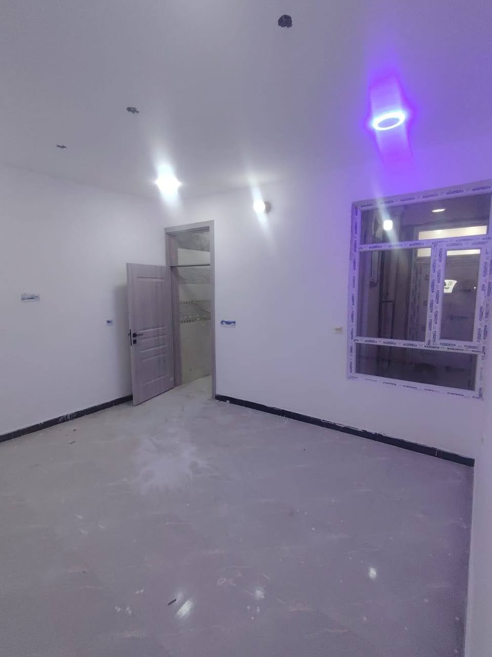 🏡 بيت للبيع — فرصة ممتازة وسعر مناسب

بيت طابقين بناء حديث بمساحة 100 متر، تصميم مرتب ومريح للسكن ✨

🔹 طرمة واستقبال مرتب
🔹 صالة ومطبخ تصميم مفتوح وعصري
🔹 حمام + منور
🔹 غرفة بالطابق الأرضي
🔹 غرفة بالطابق الثاني مع حمام

✅ بناء حديث
✅ مرتب وجاهز للسكن
✅ موقع مميز

📍 العنوان: منطقة الدوانم، بالقرب من جامع الفردوس

📞 للاستفسار والاتصال:
***********
***********
***********
