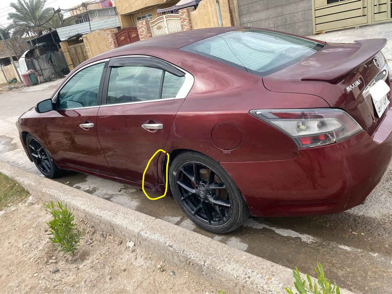 السلام عليكم 

نيسان ماكسيما 2012

فول مواصفات عليها ادامة شاملة 
نوزلات
مسطرة نوزلات
بلكات
مجاول
حساسات 
عبوة فيت بم
حدادية
تايرات تخم نظيف
تحكمات ستيرن
تحكمات كشنات
كامرة خلفية
فتحة سقف
دوشمة و تغليف داخل جديد
السيارة خير من الله نظيفة على ايدي محرك كير ستندر  السيارة صرفها جدا جدا قليل 

حادثها زاوية الباب و الهلال خلف السائق من جوه و معمره على كدها اي قطعه بالسيارة بلادي 

رقمها اربيل تحويل مباشر السعر 87 ورقة  و بيها مجال مكانها بغداد المحمودية او شمال بابل

*********** بغداد, العراق

