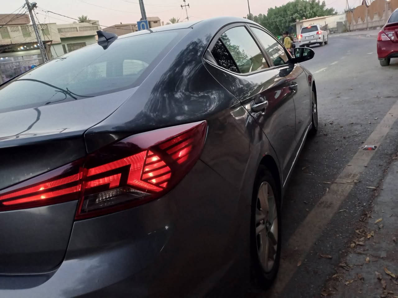 النترا موديل 19امريكي مكينه كير مامفتوحات بلادي ماشيه126سياره جديد حادث قباق الجنطه والجمالغات الخلفيه بيهن راش فقط بدون دواخل لاا حواض 117وبيه مجال مكان كربلاء طوريج ***********
