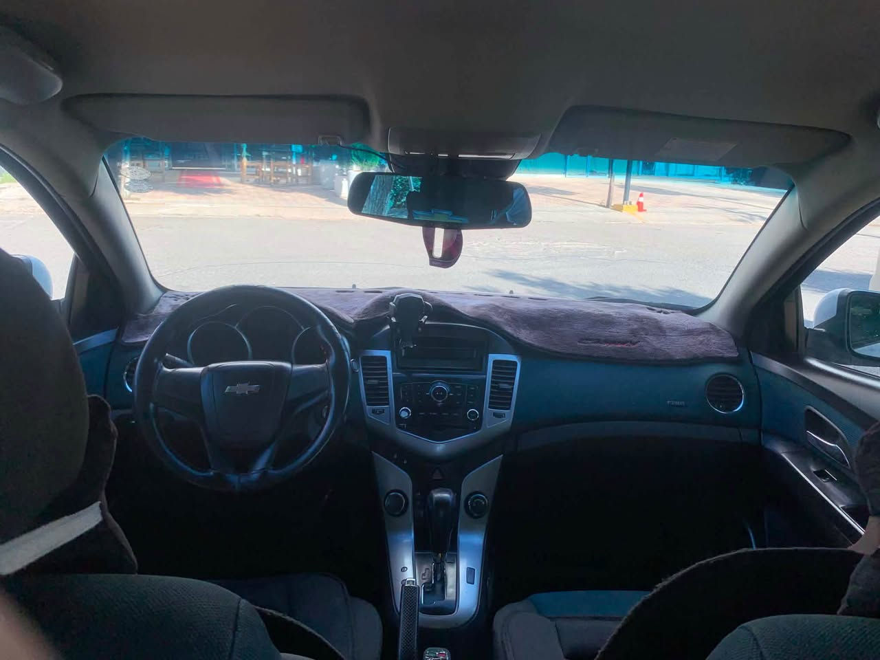 Cruze 2011 
Boyaxi nia bas chand shwiniki boyaxi awet wakw la rasmakan diara ger w makina ba shart makina taza gorawa  sayaraka he mala w zor paka ta7wel ba shart shwen slemani nrxi 62 majal *********** السليمانية, العراق
