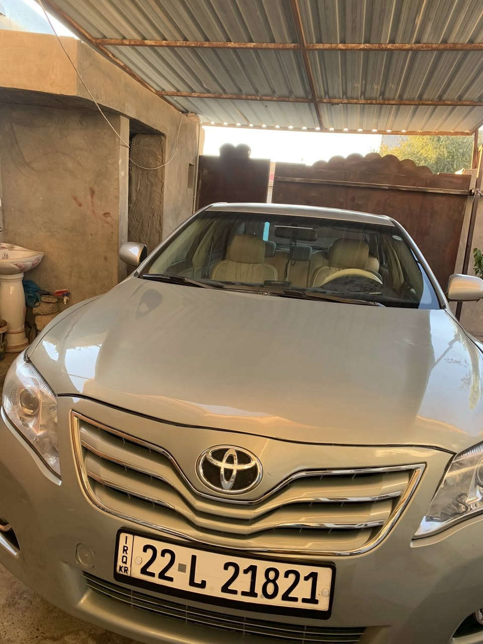 سلام عليكم كامري 2011 خليجي محرك 2400 رقم اربيل دولي باسمي السياره نضيفه وماناقصه شي بيه صبغ اربع قطع بدون دواخل للبيع او امراوس بسياره عاليه السعر 115رقم التلفون ***********/0783280894
