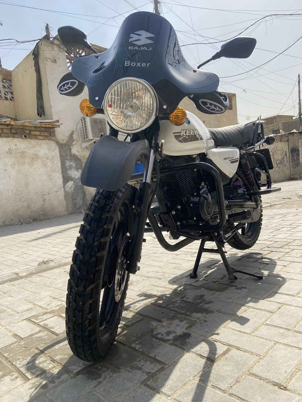 سلام عليكم شباب دراجه موديل ٢٠٢٥ كي وي  محرك ٢٠٠
من شركه عجله الخليج الي بل كراده دراجه نضافه١٠٠/١٠٠مستخدمه شي قليل دراجه كولش حلو  مرقم  رقم اربيل تحويل ثاني يوم دراجه خير من الله وذا اكو مراوس وفرق دز أترجاكم دراجه نضيفه مصار من نزلته شهر ونص مال شركه وبعده بل ضمان لحد يكسر بيه الله يرزق الجميع العنوان الكراده ***********
