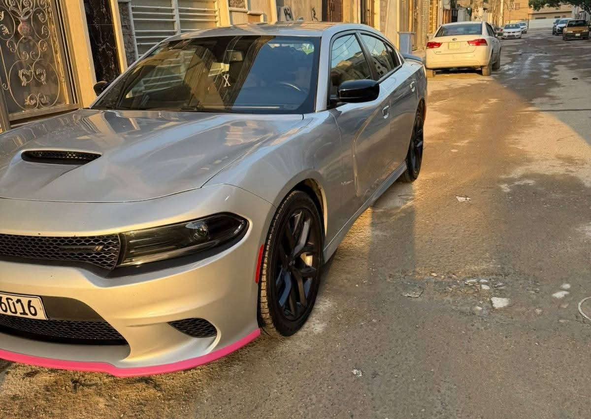 دوج جارجر موديل 2023 لون سلفر  Gt
رقم بغداد  ماشية 23 الف ميل
 حادثها قطعة وحدة فقط  
مواصفات الجي تي معروفةً 
جاهزة من كلشي 
مابيها اي نقص 

🛑 السعر سوي تعليق يصل مباشرة 🤖 

كلها ع البلاد مكاني بغداد الدورة   
 باسمي سنويه جديدة

رقم الهاتف 
***********
