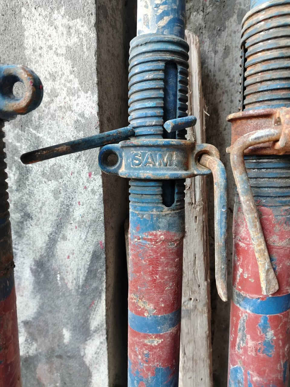 جكات البيع العنوان جنوب الموصل الرقم ***********السعر 30قفل تركي جديد 🇹🇷
