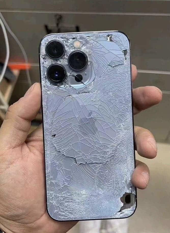 ايفون 13 pro max شرق اوسط ذاكرة 256  كامل الملحقات ،
الجهاز وكع مني و صار  بيه فطر بالشاصي و الظهر مكسور ، يشتغل طبيعي مخليله كفر بظهره بطاريته 82‎%‎  سعره 475 قفل .


**إذا كنت صاحب هذا الإعلان وتريد حذفه لأي سبب، رجاءا أرسل رسالة إلى الدعم الفني**