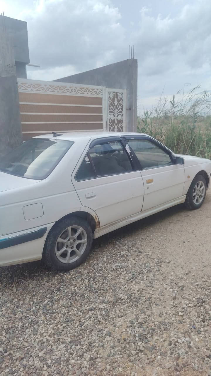 بيجو بارس مديل 2012 رقم بصره مكينه وكير مكفولات كهربائيات كله شغاله تبريد شغال حداده تعبانه السياره بيه خياسات بس مو هواي دواخله نضيفه سنويه 2027 السعر 30 هاتف ***********
