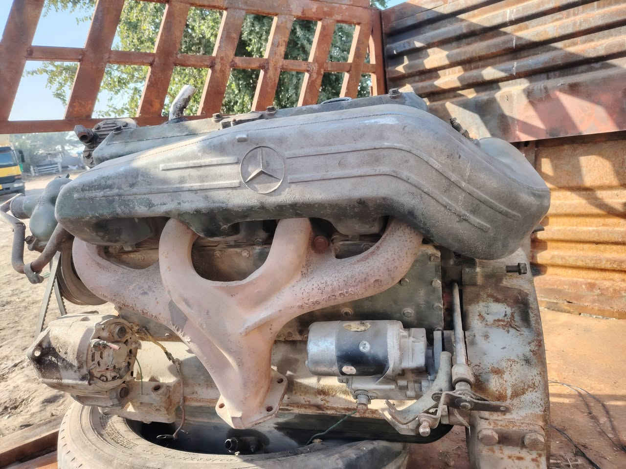 السلام عليكم
للبيع مكينه البه عادي كامله مع تفرعاتها
للاستفسار الاتصال على الرقم ***********
***********
