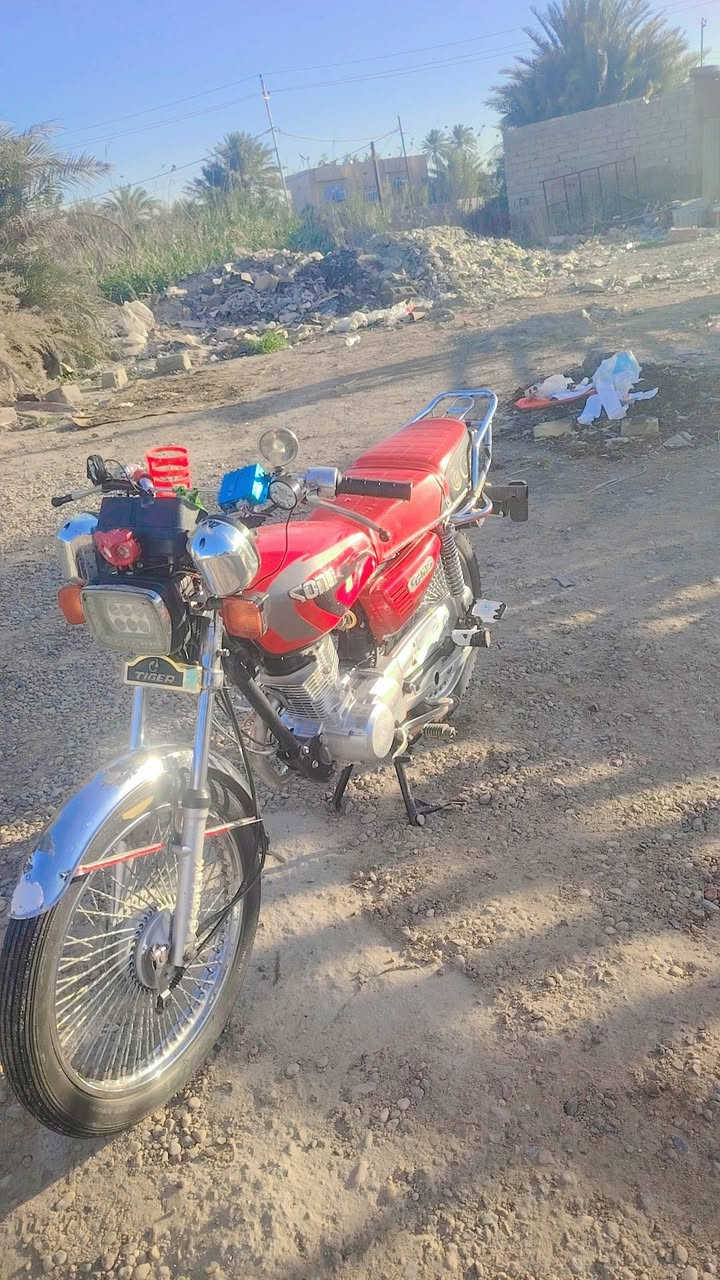 سلام عليكم دراجه البيع تاكير موديل 23 وراق صولي كفاله عامه شراط هندر سعر475بيها مجال حك اجيه اهذاا رقمي ***********
