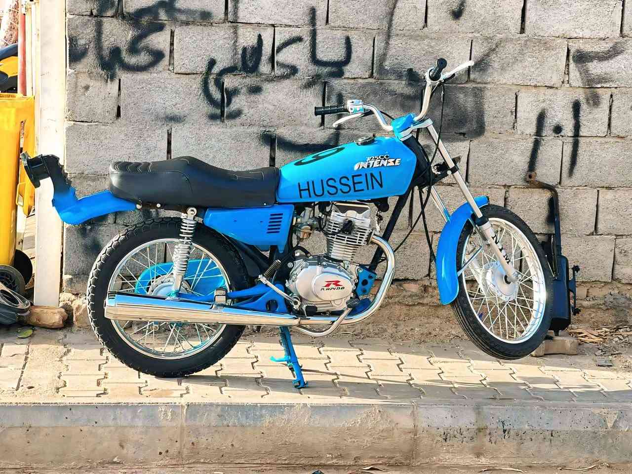 السلام عليكم دراجه 4 كير موديل 2025 سكنر مكينه رابيدو مبدل بستم مكاني كوت ***********  السعر 600 بدون سبايدر
