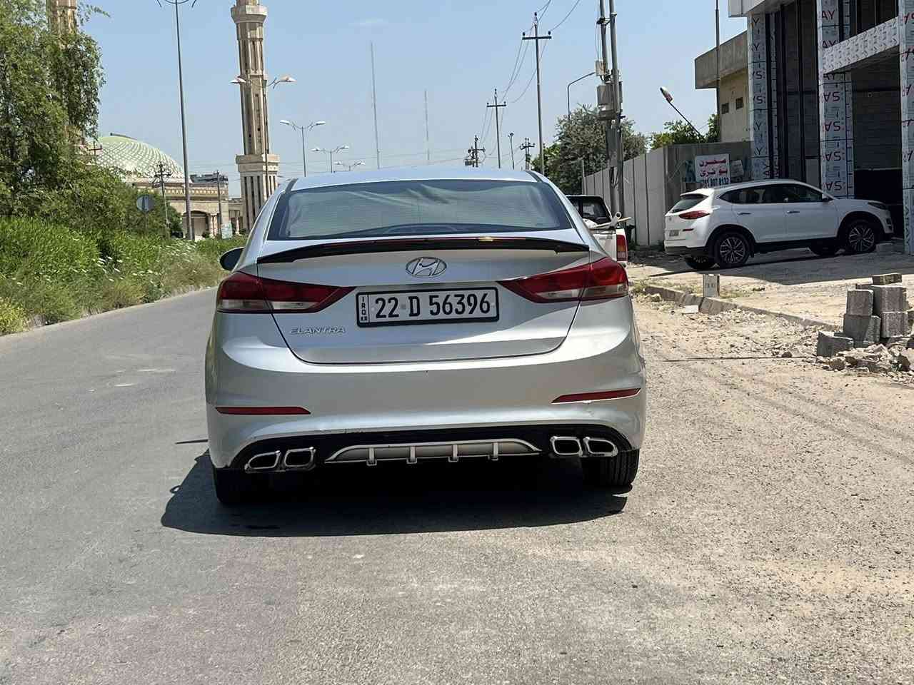 النترا موديل 2017
ضرر بونيد شويه باالجاملغ 
بدون دواخل 
محرك  2000 تنفس طبيعي 
كير بشرط 
سعر 114 
للاستفسار ***********
