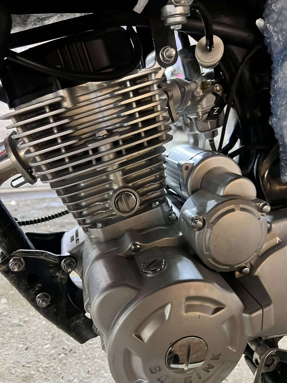 للبيع سونلينك 
موديل ٢٠٢٥
شرط محرك كهربائيات كله بشرط 
منفيس ومعرضيه موجود 
دراجه حلوه ومامتعوبه 
عليه سرفيس دسك خلفي دهن زنجيل لاستيك كوبلن كلهن بارحه مبدلهن تجي تشوفه بعينك
سعرها ٦٥٠ وبيه مجال 
مكاني كركوك تازه 
***********
