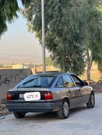 فيكترا • ١٩٩١ • حجم ١.٦