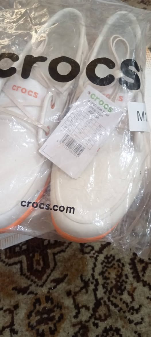 قياس 43 Crocs وكاله ممكن يلبس 43 ونص جديد مامستخدم بالليبل
لا يوجد توصيل للاستفسار خاص مكاني شارع فلسطين بالقرب من الأسواق المركزيه القديمه ركن شارع مسرح الخيمه السعر 50 الف


**إذا كنت صاحب هذا الإعلان وتريد حذفه لأي سبب، رجاءا أرسل رسالة إلى الدعم الفني**