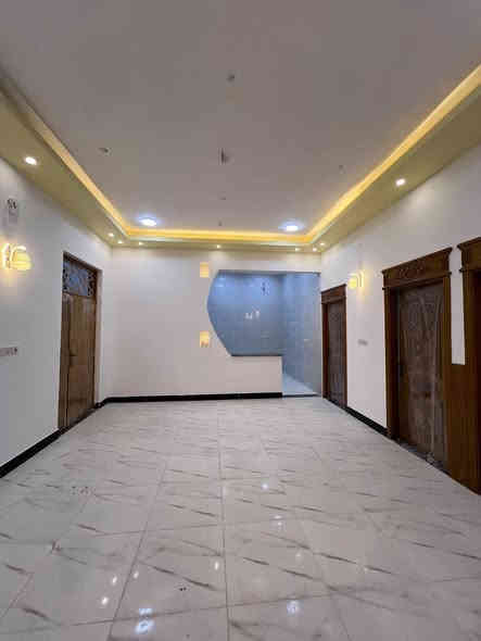 أسعد الله أوقاتكم بكل خير
تابع تفاصيل هذا البيت 👇🏻
فارغ وجاهز للمشتري ان شاء الله
تستلم بيتك بعد كتابة العقد .
طابو صرف زراعي عراقي 🇮🇶
………
#المساحة ( الواجهة 12م * النزال 12.5 ) = 150م
#يحتوي :: كراج . صحيات خارجية خاصة بالضيوف
كلدور . استقبال . صحيات داخلية خاصة بالعائلة
مطبخ . غرفتين منام . درج . صالة #حبس_بورد 
………
#العنوان :: إبي الخصيب - أبو كوصرة 
جهة السايدين الداخلي قرب حسينية الأمام القاسم
………
#الخدمات :: شارع تبليط 10م ماء كهرباء مدارس 
منطقة سكنية وهدوء والبناء فيها منضم وراقي
……..
#السعر :: 78 مليون قابل للتفاوض 
…….
#للأستفسار :: *********** متوفر واتساب
