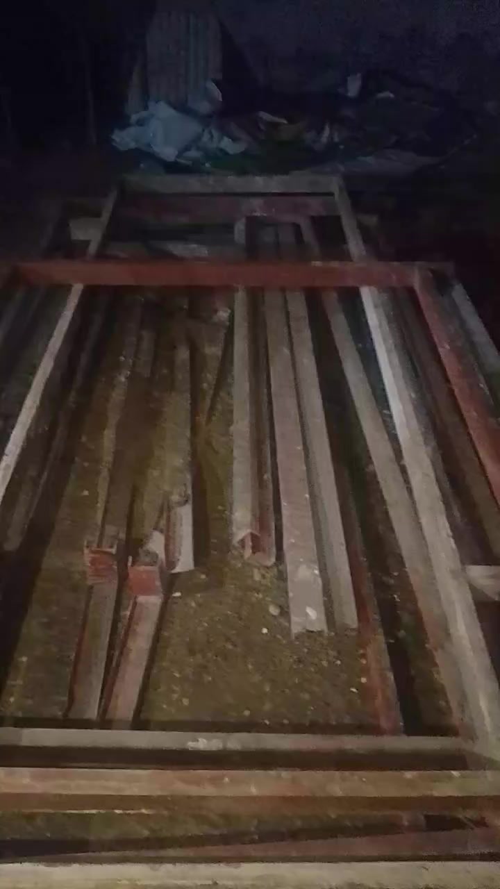 هاذا رقم صاحبهن الي يريدهن يتصل علي *********** 
مكانهن فلوجه الشهداء
