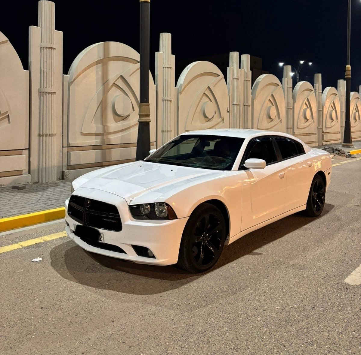 جارجر ادوات 
مديل 2013 محرك 3600 السيارة جاهزة وجديدة للاخير محرك وكير وتبريد وحدادية وتخم تاير كصه وحده بجم فقط شغل درجة اولى متومة شمالي الدولي مكاني البصرة السعر 56 وبيها مجال بسيط 
للاستفسار *********** بيع فقط بدون مراوس
