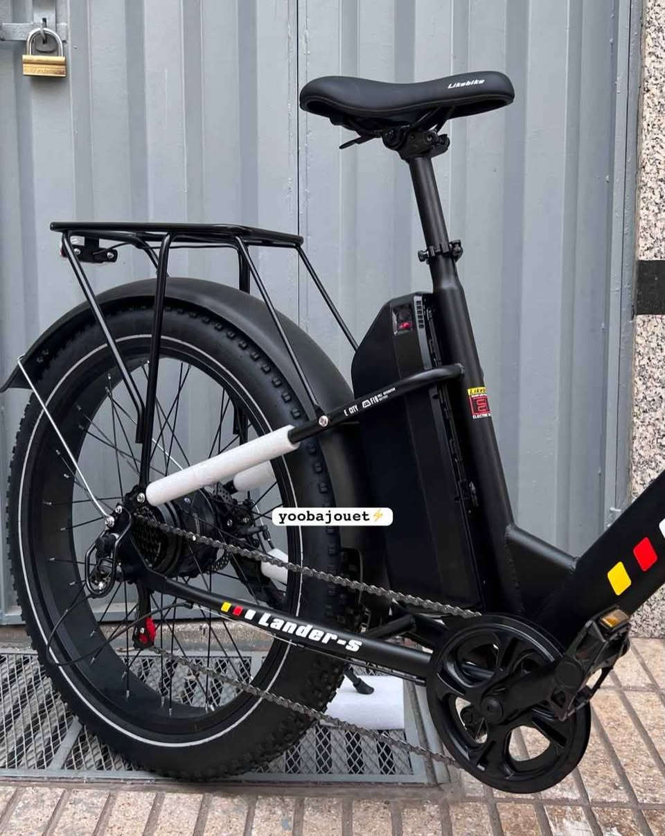 🔥 أقل تمن وأحسن جودة عند YOOBAJOUET 😉

🚲⚡️ VÉLO ÉLECTRIQUE LIKEBIKE LANDER-S ⚡️🚲

✔️ Marque : LIKEBIKE LANDER-S
✔️ Démarrage bouton
✔️ Moteur 720W MAX 💪
✔️ Batterie Lithium 48V 🔋
✔️ Charge max : 150KG
✔️ Frein à disque avant et arrière 🛑
✔️ Mode électrique autonomie : 40KM ➖ 50KM
✔️ Mode assistance autonomie : 65KM ➖ 85KM
✔️ Vitesse max : 47KM/H ⚡️
✔️ Jantes aluminium
✔️ Porte-bagage
✔️ Garde-boue avant et arrière
✔️ Amortisseur avant réglable
✔️ Écran LCD intelligent 📱
✔️ 5 Modes de vitesse
✔️ Changement Shimano 7 vitesses ⚙️
✔️ Feu avant LED + Feu stop LED 💡
✔️ Klaxon électrique 📢
✔️ Indicateur de batterie
✔️ Siège cuir confortable 🪑
✔️ Pneus 26 pouces
✔️ Charge rapide 54V ⚡️

✅️ Qualité & Garantie 💯

📢 عرض خاص ومحدود 😉

🚛 Livraison disponible partout au Maroc الرباط, المغرب


**إذا كنت صاحب هذا الإعلان وتريد حذفه لأي سبب، رجاءا أرسل رسالة إلى الدعم الفني**