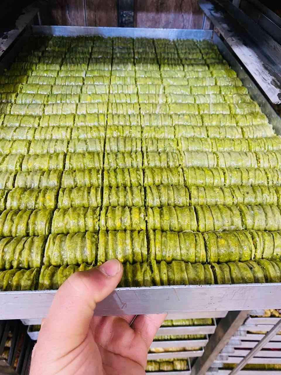 السلام عليكم اهالي منطقتنة الحبيبة
ورمضان كريم ع جميع الاهالي والاحبه 
تعلن لكم وعلى بركة الله افران ومعجنات ام البنين (ع) 
بأدارة ابو مجتبى الحسيني وسيد سجاد 
عن توفير جميع انواع الصمون والمعجنات والحلويات الاصلية بالفستق الحلبي والدهن الحر وباسعار تنافسية تشرفونا بأي وقت 
العنوان/حي الجوادين/ الشارع العام مقابيل دائرة المجاري 
اهلا وسهلا بالجميع


**إذا كنت صاحب هذا الإعلان وتريد حذفه لأي سبب، رجاءا أرسل رسالة إلى الدعم الفني**