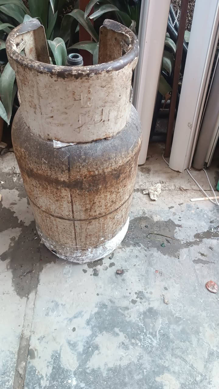 غراض للبيع مكان دوره اكو توصيل ***********
