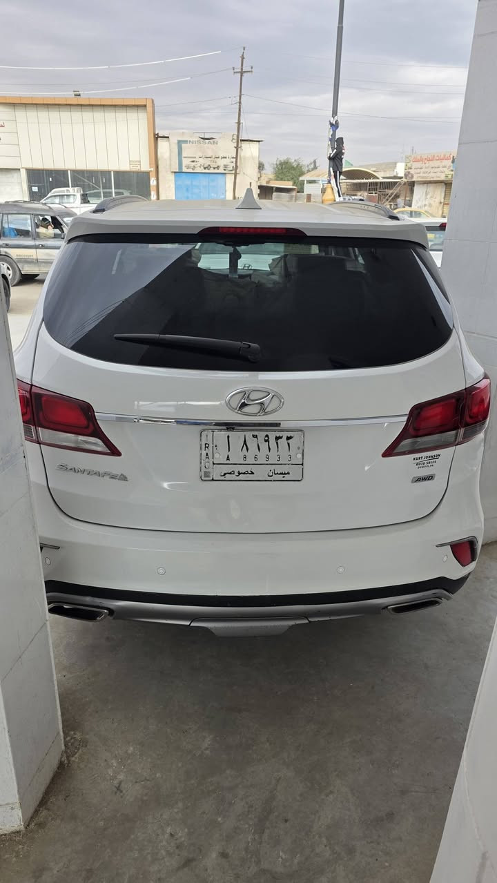 سنتافيا كراند ٢٠١٧ رقم ميسان تحويل مباشر ثاني يوم السياره 6 سلندر 7 راكب بأسمي السيارة حداديه تخم تاير ومناقصها كل شي السياره احلى من الصور السياره شاشه جبيره كامره دواره حساسات اماميه خلفيه ويل كب كروم حادثها جاملغ وبنيد بدون دواخل ابد وبيها صبغ بالباب الخلفي هنا بالعراق باقي السياره كفاله عامه مكانها ميسان للاتصال والاستفسار *********** اتصال فقط ماجاوب عالنت .
