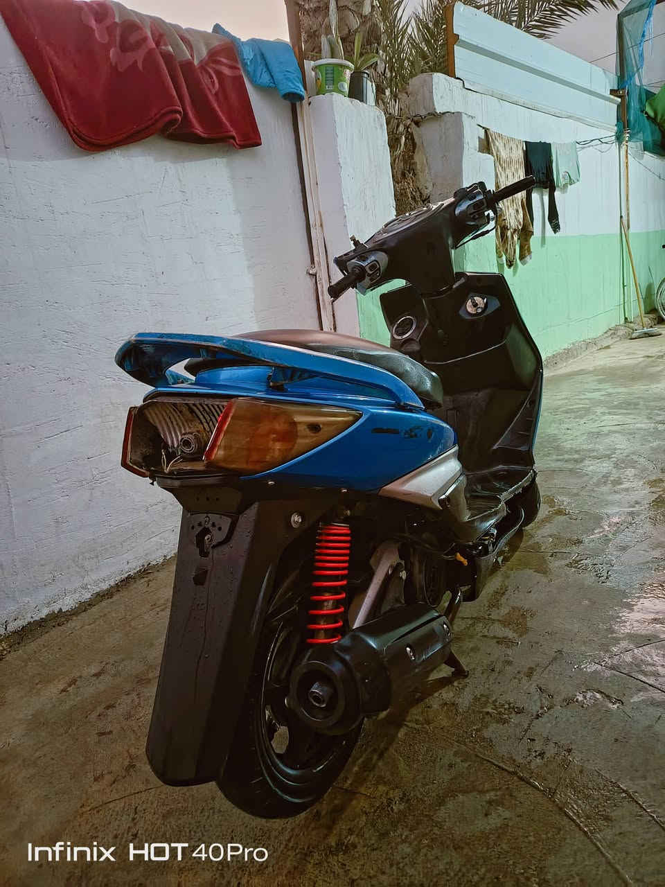 السلام عليكم دراجه سكنس فحل للبيع كهربائيات كامله سلف هندر تشتغل السعر ( ٣٥٠ )وبيها مجال قليل للاستفسار الاتصال على هذا الرقم ***********
