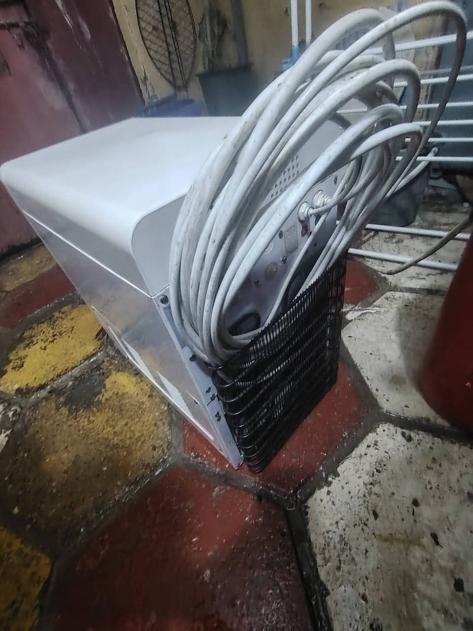 للبيع.
سعر ٤٠
***********
