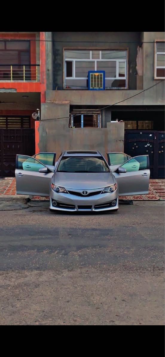 Toyota camry 2012 xle
ڕەنگی سلڤةر 
فول فول مواسەفات
سلايت 
بەسمه
تەبریت لەمس 
دەبل سالۆنسا
گێچ سپێشل
تحدید سورعە
تحکومات سەرسوکان کامل
گێڕ عادی و ئۆتۆماتیک
شاشە گەورە و کامێرا 
هەر 4 تایەکەی تازەیە,  ویلی 5پەڕە
گیر و مەکینە بەشەرت
ڕۆنی تازە گۆڕاوە
سەنەوی تا2031 تازەیەبەناوی خمە
تەحویل و غەرامە بەشەرت
کوشن و دەشبوڵی لوکە دڕاوی نییە
عيزام بۆیاخەبۆجوانی ,
پێش و دوای کەپسە لێدراوی نییە 
دەعامی بۆ دەعامی بەشەرت
سەیارەکە بێ مەسرەفە
سعر : 125$ مجال
ناونيشان هەولیر
موشتەریت تەلەفون بکە
*********** (viber - whatsapp)
*********** أربيل, العراق
