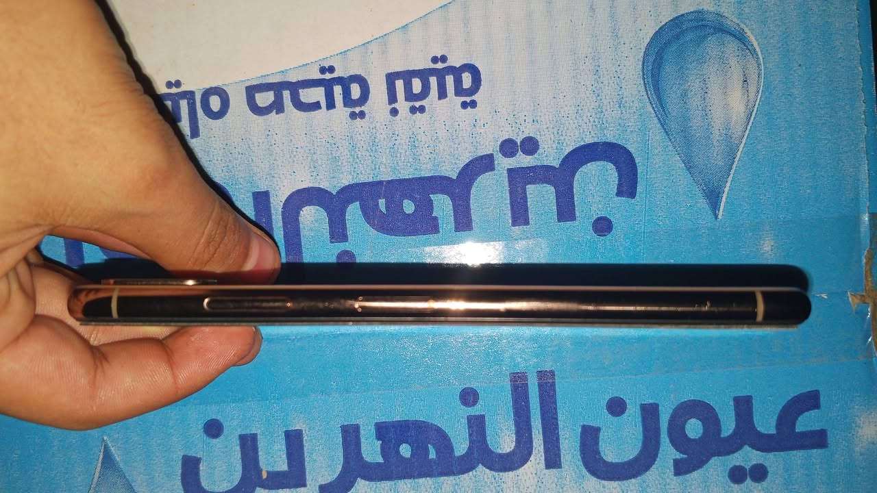 سلام عليكم عندي جهاز إكس ماكس جهاز نضيف بي خط بل شاشه مامثر ابد ومبدل بطاريه شاشه مابدل أي شي فقط بطاريه وكامراته واكفه اذا وكعه بصيطه اذكره 64 عنواني بغداد الغزاليه شارع المركز أي استفسار اتصال على هاذا الرقم *********** جهاز مراوس حسب القناعه فقط مراوس
