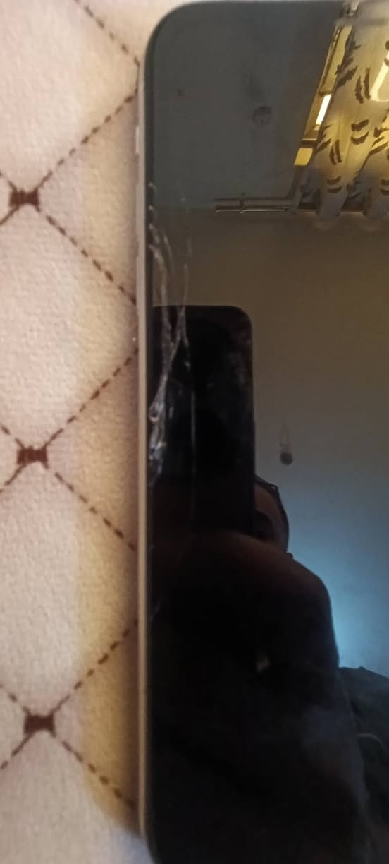 اكس ار
ذاكره 128
بطاريه70
جهاز بلادي مامبدل بيه شي
شاشه بلاديه وبطاريه بلاديه ماتصرف
فقط بيه فطور بالكلاس ماماثره ابد 
والفيس ايدي واكف الباقي كله شغال 
اتصال كاميرات صوت هزاز كله فول
للبيع او مراوس السعر 125
مكاني بغداد الشعلة


**إذا كنت صاحب هذا الإعلان وتريد حذفه لأي سبب، رجاءا أرسل رسالة إلى الدعم الفني**