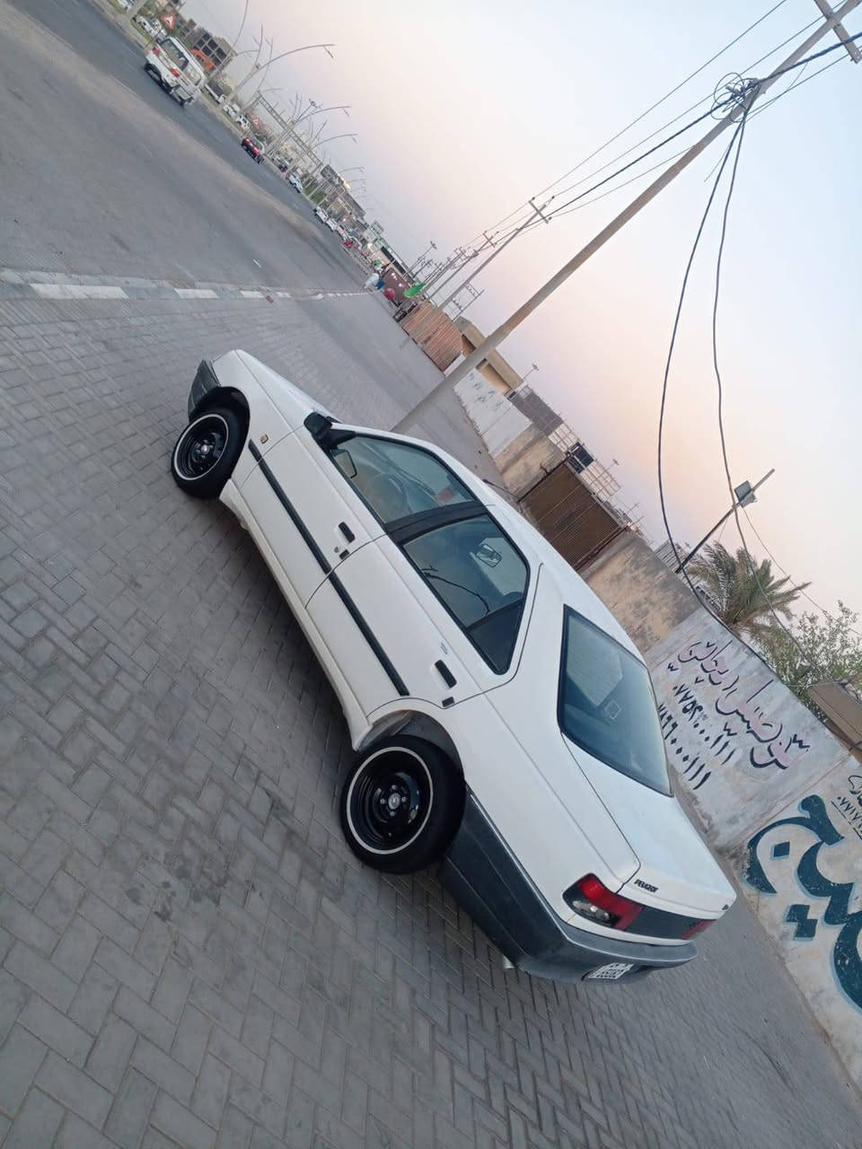 سلام عليكم سياره روه 2009مكفوله ضربه وتبديل وصبغ ومكينه وكير وحداديه وتخم تاير سياره وضع شركه ماشيه 96 سنويه لل29 رقم ***********السعر 38

