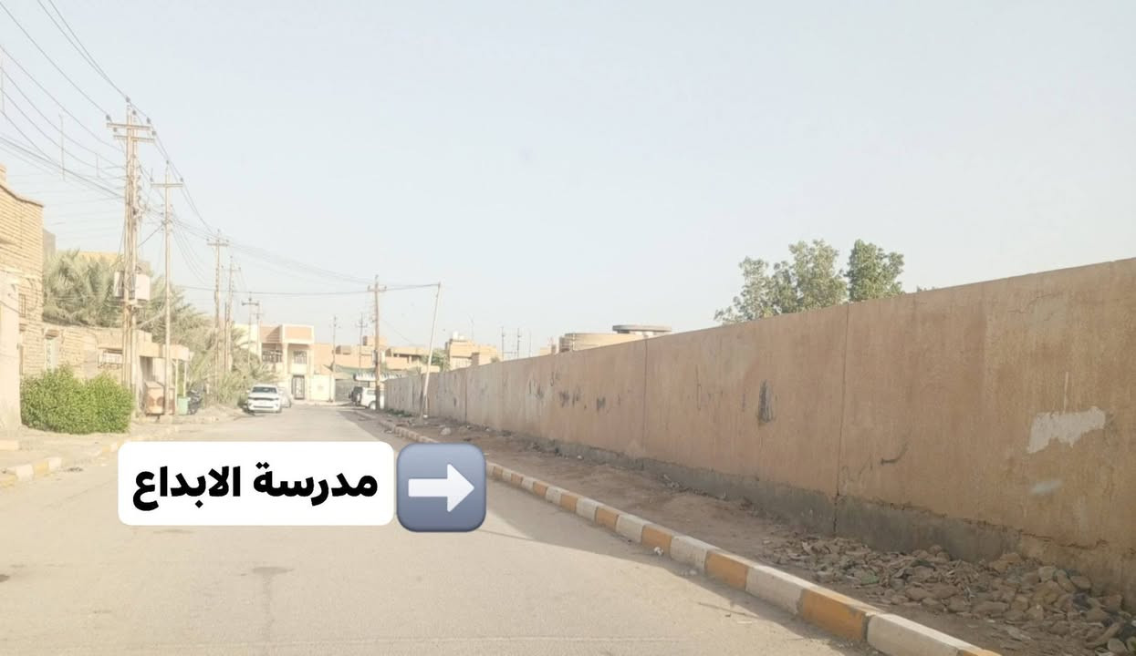 قطعة طابو صرف 275م بخنيطله 
 قرب مدرسة الابداع وجه 11 ونزال 25
القطعة مدفونه وجاهزه للبناء 
السعر 165 وبي مجال
***********

