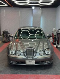 جاگوار اس تايب 2003✨  سيارة نادرة من الفئات الخاصة ✨  رقم بغداد باسمي ...