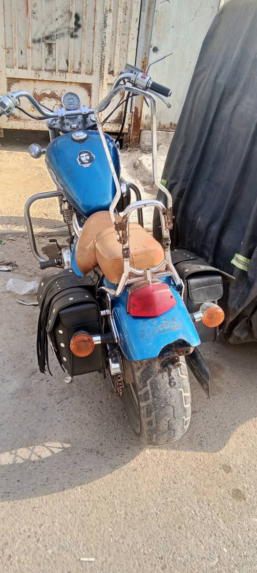 سلام عليكم ستد محرك 400 مامفتوح دراجه لا تنقيص لا تبخير لا نضوح دراجه حيل نشطه دراجه صارت بيه خربطه بل كابريترات ونقصه دبلات اماميه فقط مكان بغداد الحسينية *********** سعر 1100 وبيه مجال
