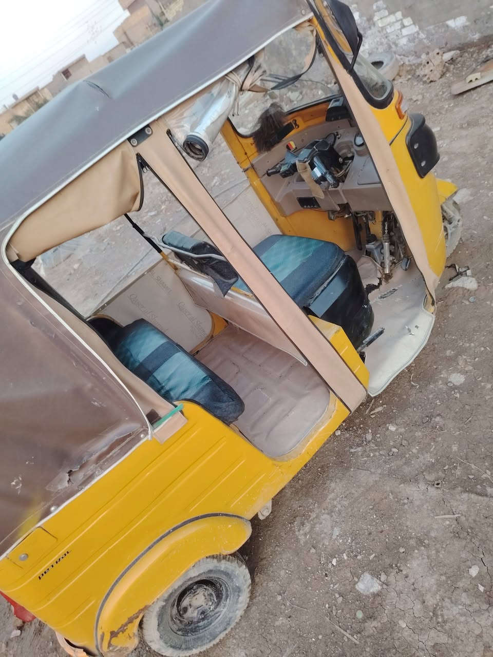 اسلام عليكم  تكتك موديل 2019 وراق سعر 4000 ستفسار 
***********
