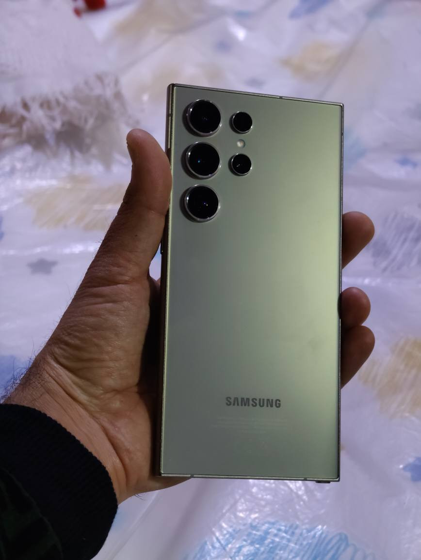 جهاز s24الترا 
ذاكرته 256 
شرق اوسط وكاله 
فقط كارتون ضاع مكفول كلشي 
السعر 850الف قفله 
مستخدم كلش قليل 
للبيع فقط 
مكاني ميسان حي العسكري يم المستوصف 
الاستفسار خاص وتدلل عمارة, ميسان


**إذا كنت صاحب هذا الإعلان وتريد حذفه لأي سبب، رجاءا أرسل رسالة إلى الدعم الفني**