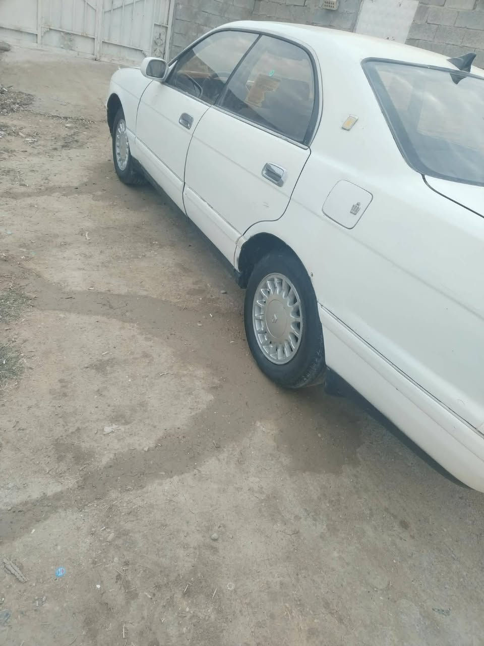 السلام عليكم بطه منفصل موديل ١٩٩٤ رقم نجف مشروع وطني سنويه قبل كم يوم سقطت مالكها بالعمارة تحويل شرط مكفوله من كص ونقل جثه مصبوغه عام مكينه ٢ ونص مكينه وكير مكفولات حداديه فول سياره ترايك للبصره سياره جاهزه السعر ٤٠ بيها مجال حك الجيه مكاني واسط النعمانيه ***********
***********
