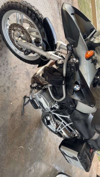 bmw 1200مسجله ٢٠٠٦ بس هسه ٢٠١٢ ماشيه ٤٥ جديده الدارجه شخط مابيها دهن ك...