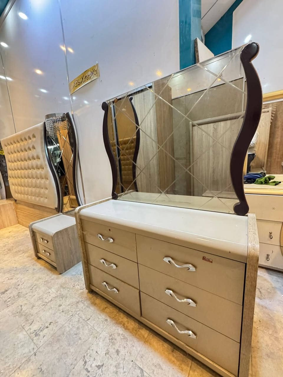 6 قطع سعر 475 بي مجال


**إذا كنت صاحب هذا الإعلان وتريد حذفه لأي سبب، رجاءا أرسل رسالة إلى الدعم الفني**