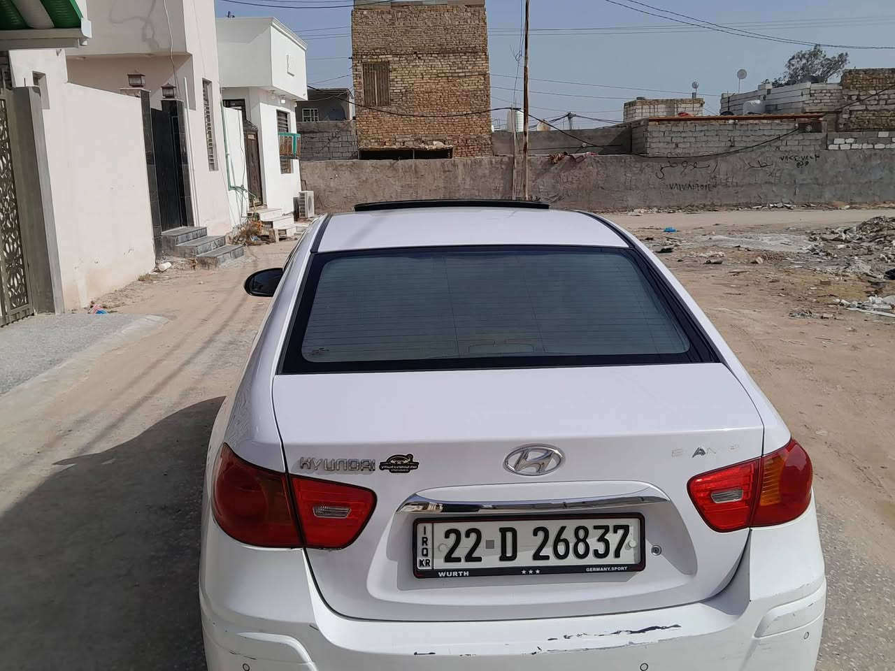 السلام عليكم الانترا للبيع موديل ٢٠١١ بيه للاستفسار الاتصال على الرقم ***********
