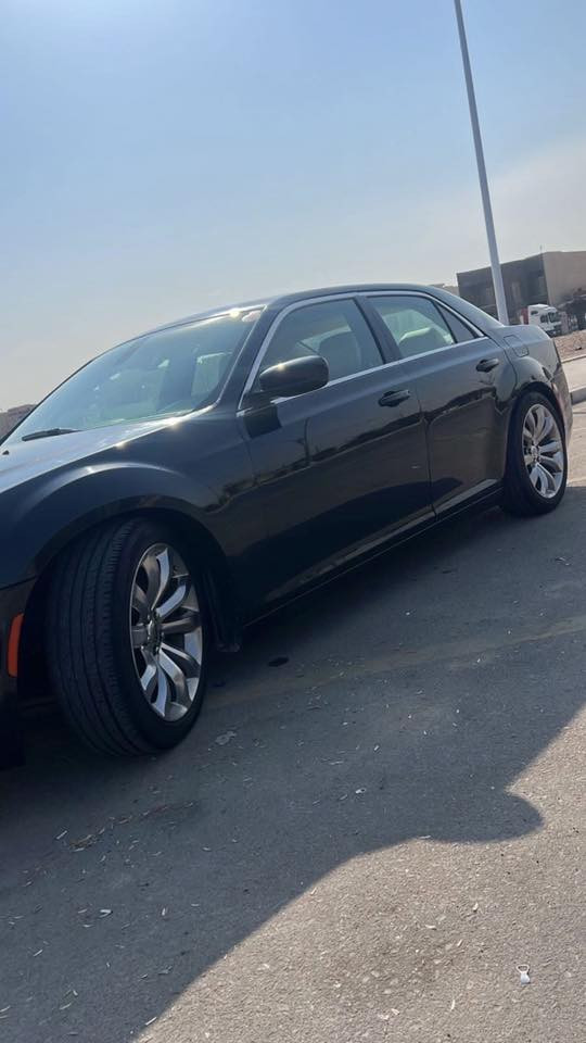 اوباما 2018 ادوات ادوات 

سياره نضيفه وحلوه استخدام شخصي 
مامشتغله خط 
كصه وحده قماره 
كفاله كير ومحرك وسرقه وعشاير 
تبريد تدفئه شغالات  
بنوراما فتحتين 
سياره حلوه ب معنه الكلمه 
والشايب غني عن التعريف 
سعرها 80وبيهه مجال بسيط 

مكان السياره بصره 

***********
