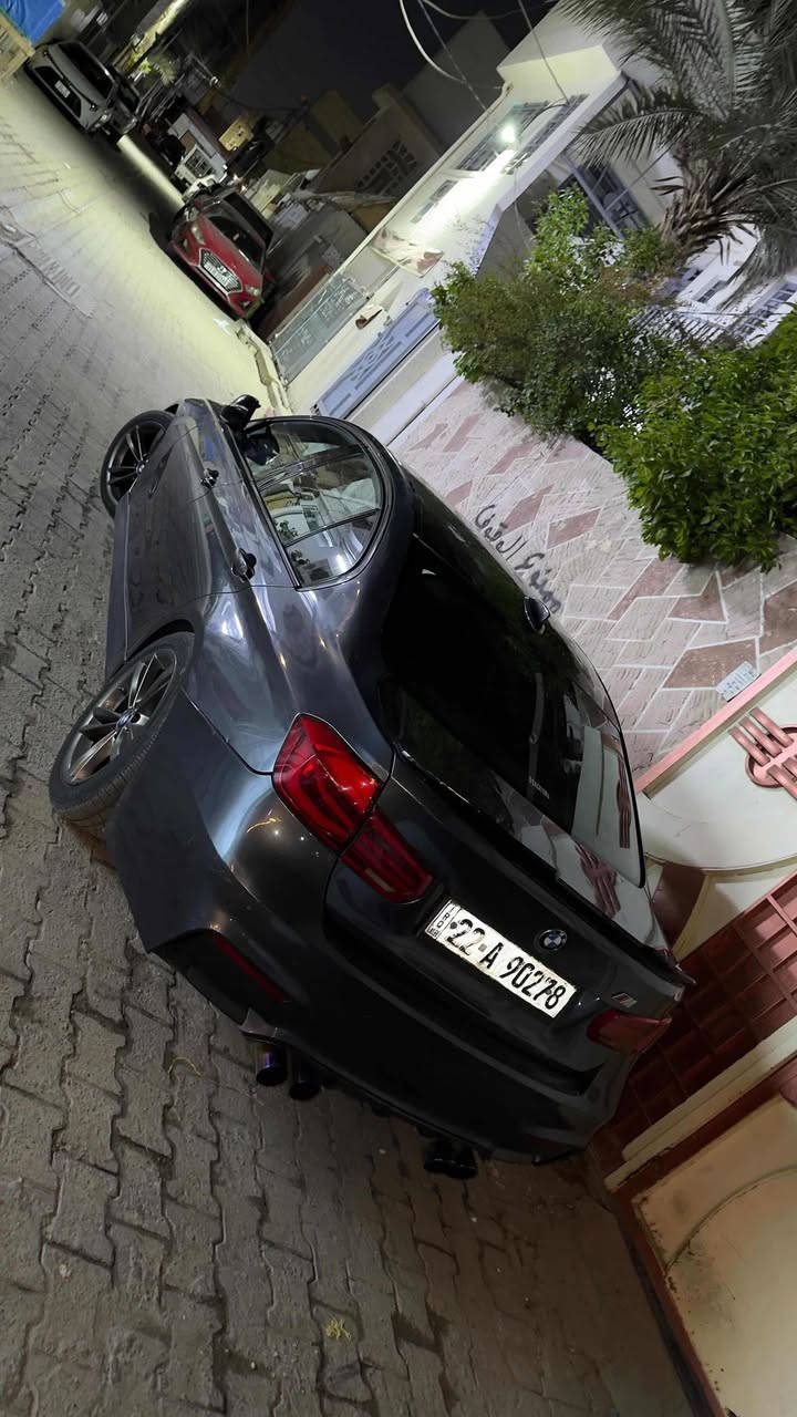 السلام عليكم  بيع او مراوس حسب القناعة
BMW 330i 2017 1/1 فول

ماشيه 110 ميل حقيقي 

محركها B48 نفس مال حديث المرغوب 4 سلندر

ميكانيك كهربائيات وكير مكينه كله جديد مابي عطل كله جديد ونظيف الف ما تصرف عليها  مداريها من حيث دهن والبانزين 

سياره نظيفه وما بيها مشاكل ولا اعطال 

عليها كت m3 كامل

تايرات جديد

هيه 240 حصان مزوده 

شادله. بلكات ريسنك 

وفيول بامب ريسنك

ومجاول ريسنك

صاير 320 حصان 🔥

حادثها !! بسيطة جاملغ الورا شوف هذا شخط جبير جان من الحادث والجامغ الكدام تصليحه درجه اوله والبنيد بدلته جماليه نقصها بس نواعم جماليه بسيطه وبيها حالوب تعاجزت اسويهن سياره نظيفه ما بيها مشاكل

السعر 160 وبيها مجال !!!! ما اعتقد اكو هيج نظافه بهيج سعر  

مكاني كربلاء البلدية  *********** واتساب
