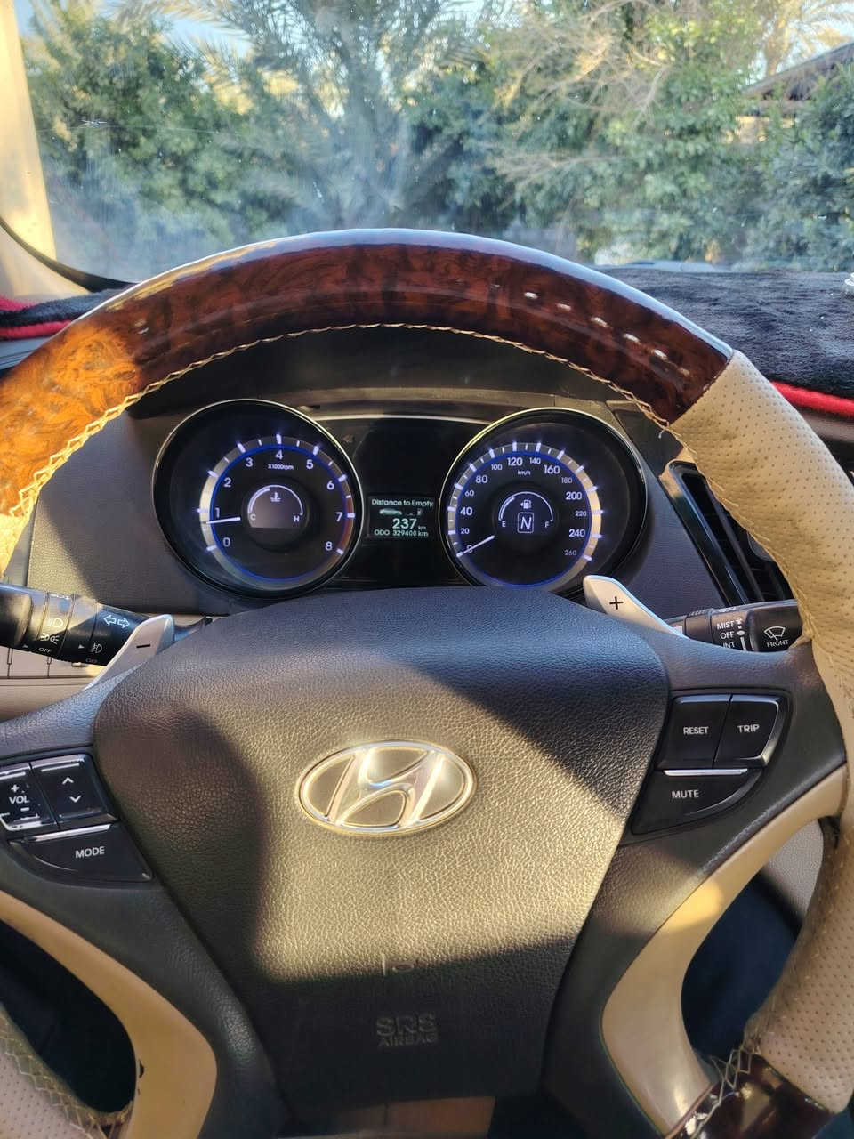 سلام عليكم
سوناته خليجي مديل 2012 للبيع
حساس خلفي كامره  شاشه
تبريد  خلفي امامي خير من الله
بانزين خير من الله تنسه صرف
مكينه مفتوحه اني فاتحه ومشتغلها شغل درجه اولا السياره بيها باب اليمنه الخلفي مصبوغ وشويه من الداير وبيها بارد بليسره
تخم تاير سعرهن ٥٠٠الف ياباني اصلي قبل شهر شاده
مري شفط شماليه تحويل شوكت متريد سعر ١٢٢ورقه
اتصل على رقم وبيك خير ودلل ***********
*********** بي واتساب
