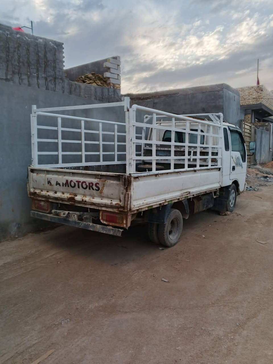 السلام عليكم كيا فونتيره موديل 1997 رقم بابل رقم شاصي شعار كمركي مثبت بلسنويه محرك مكفول من تبخير وتنقيص كير مكفول حداديه سياره شويه ارادلها ترتيب جماليه كهربائيات شغاله
بيها فطر بلقوطيه 
سياره جاهزه للعمل ماعدا باور ثكيل
السعر 39 وبي مجال قليل 
المكان حله/مركز المدينه
***********
