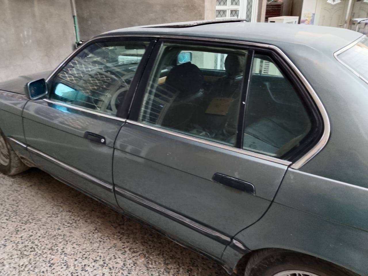 السلام عليكمBMW,735
م/1989رقم مميز،3039 بيع او تبادل ارقام السعر التواصل على هاذ الرقم ***********
